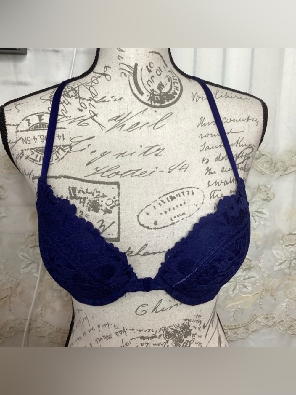 Victoria’s Secret Very Sexy Push Up Front Closure Blue Lace Bra 34B